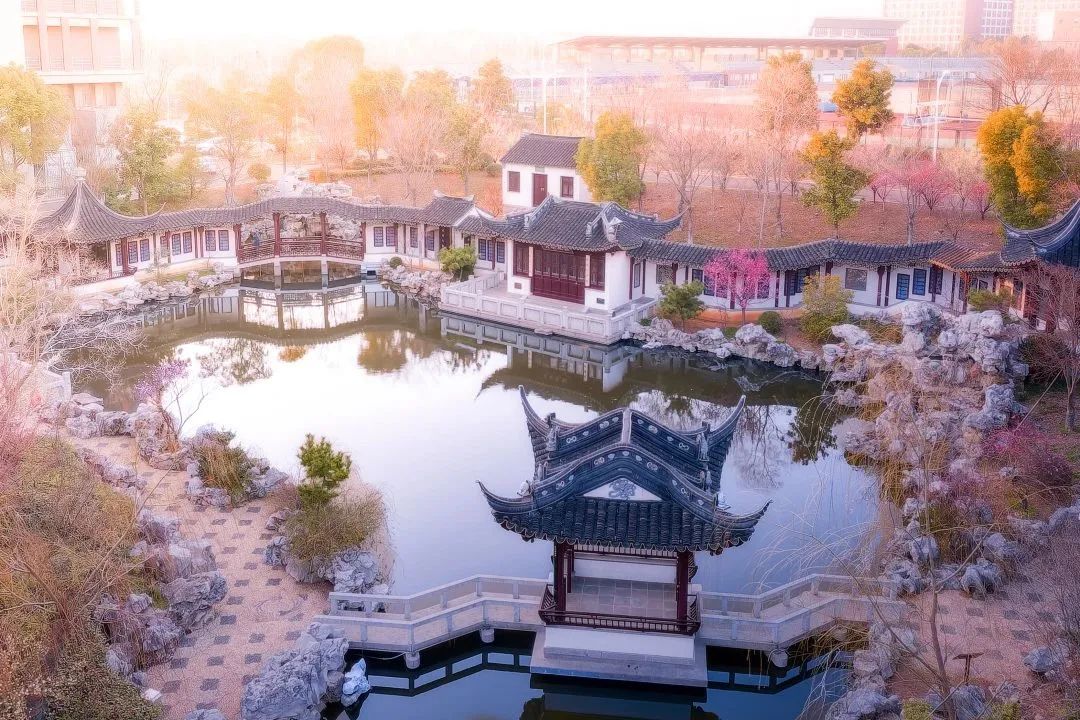 圖源:南京大學(xué)官方公眾號 圖源:南京大學(xué)官方公眾號